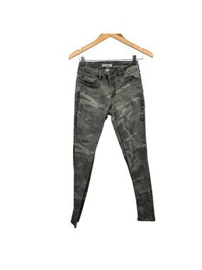 Refuge Womens Camo Skinny Jeans Mid Rise Gray/Green Size 2